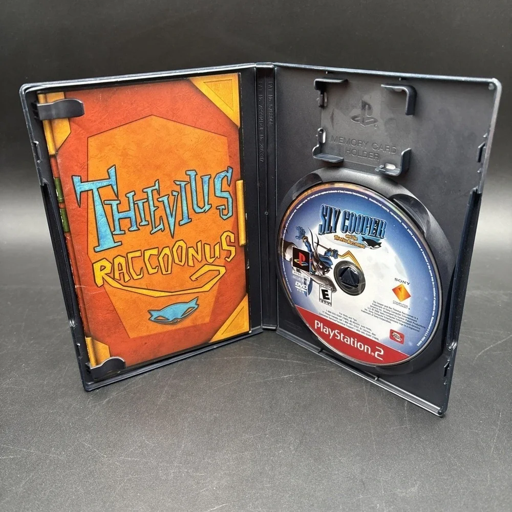 Sly Cooper and the Thievius Raccoonus [Greatest Hits] (Playstation 2, 2002)